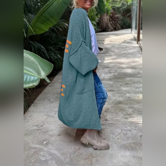 PEACE LOVE & BOHEMIAN KNIT CARDIGAN NWOT RARE COLOR - Picture 3 of 8